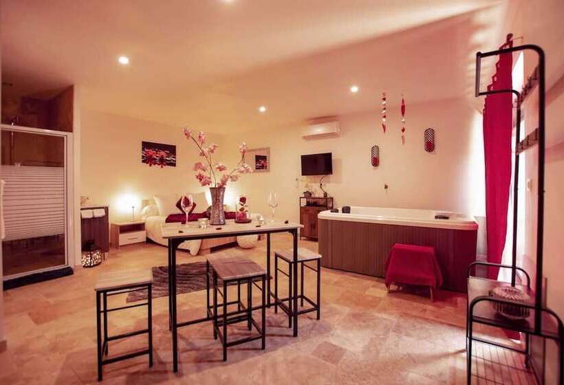 膳宿费 Gites Spa De Charme L Etoile Spa