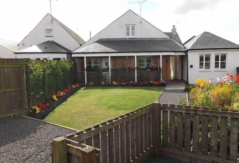 بنسيون Hillhead Farm Lets