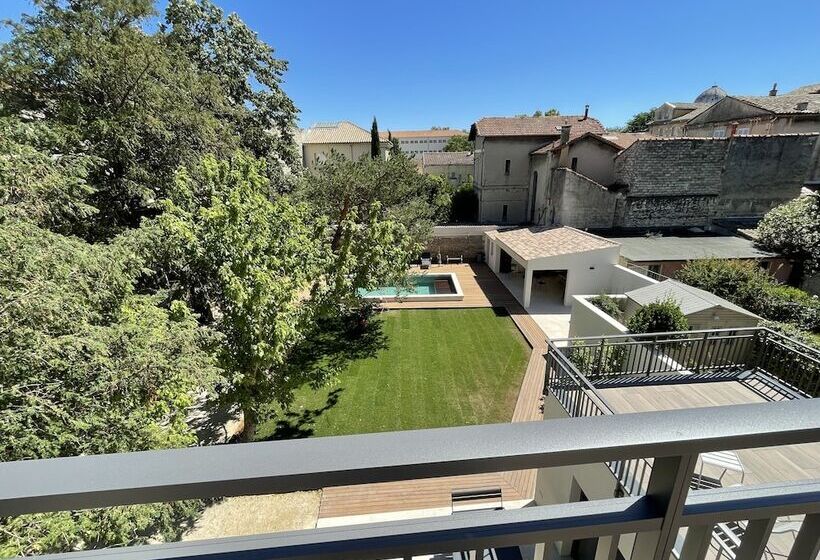 פנסיון La Maison De L Olivier