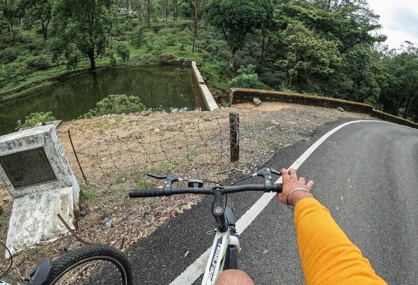 Пансион Mistly Plantation Bungalow