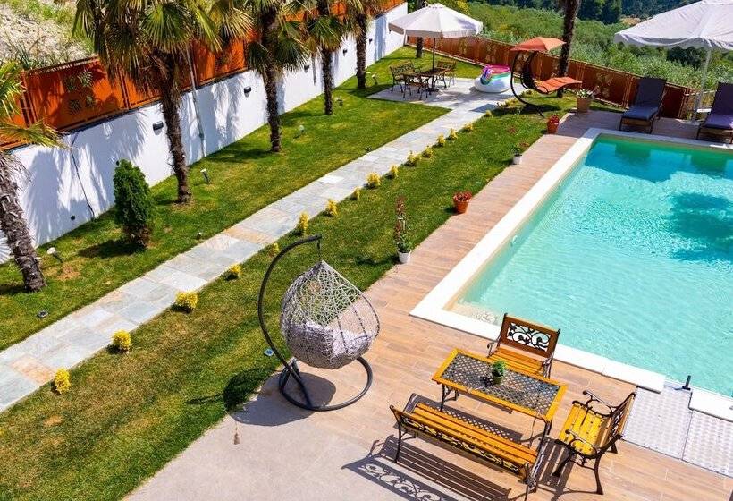 פנסיון Pefkohori Golden Mountain Beach Resort