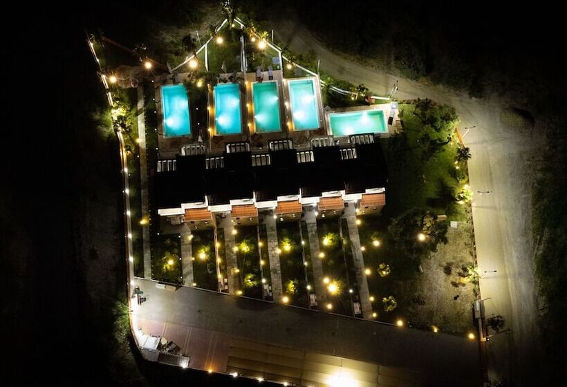 פנסיון Pefkohori Golden Mountain Beach Resort