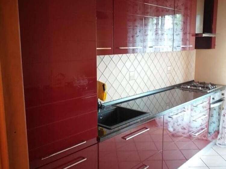 ペンション Room In Guest Room   Orange Room In Apartment