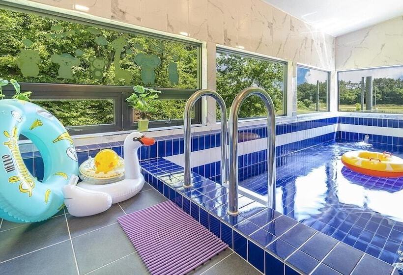 ペンション Taean Yoyo Kids Poolvilla