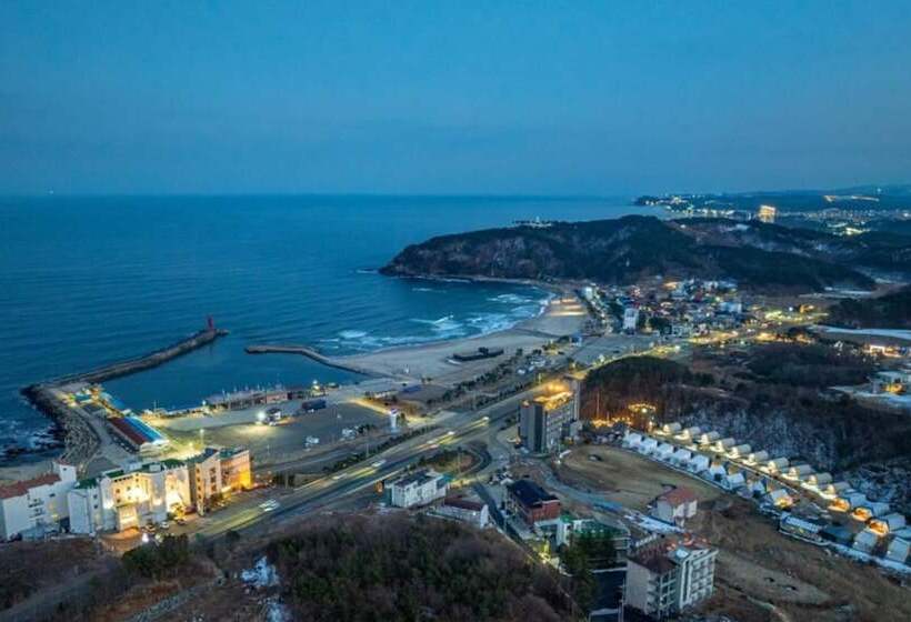 Пансион Yangyang The Grand Blue Glamping