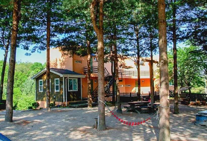 Pocheon Fine Bell Pension