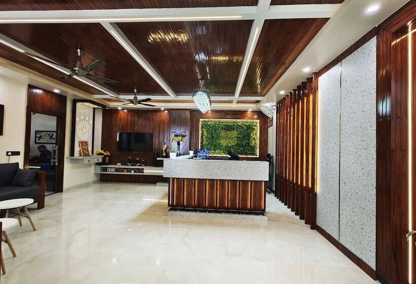 Radha Residency By Shrigo Hotels