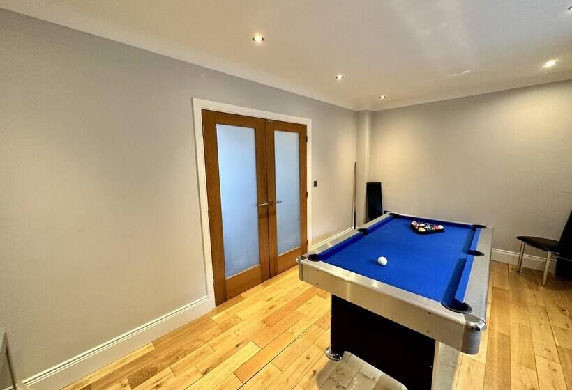 דירת נופש Le Morne  5 Bed Luxury Coastal Retreat