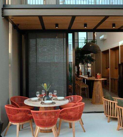 레지던스 Capital Luxury Suites