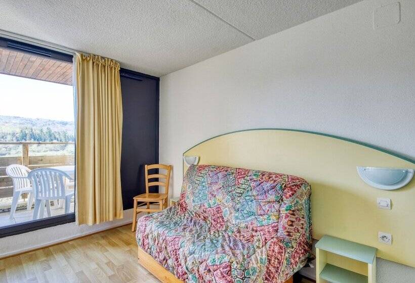 住所  Vacanceole  Le Domaine De Confolant