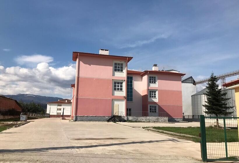 Sahinkaya Uygulama Oteli