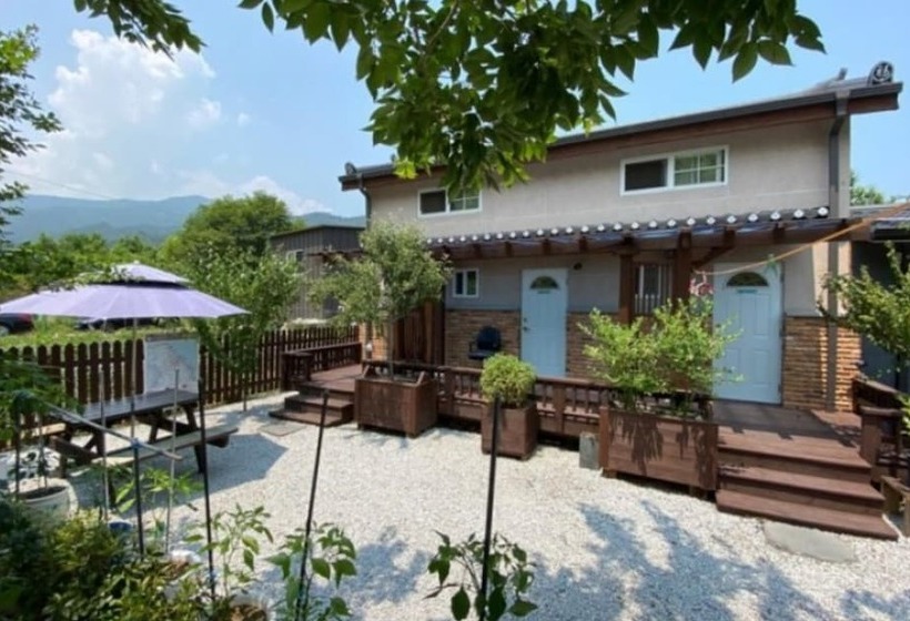 Sogeumgang Naetmulsori Pension