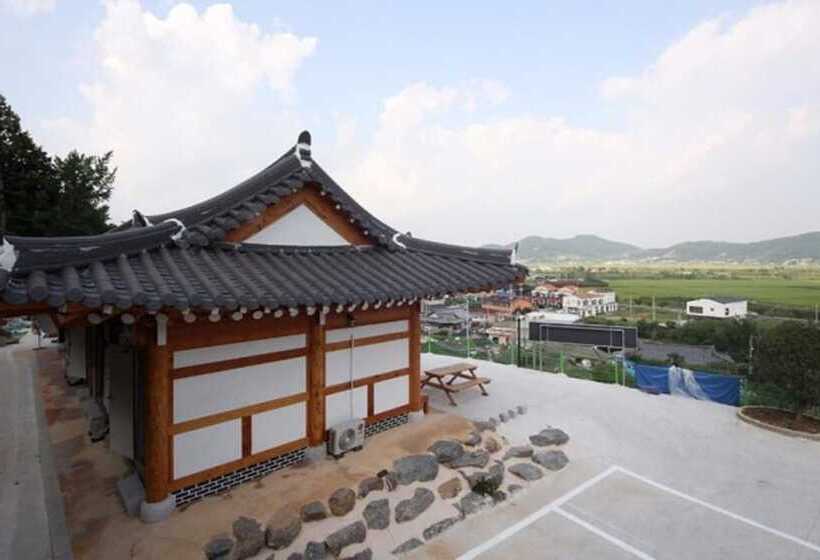 Suncheon Bay Minsok Hanok Pension