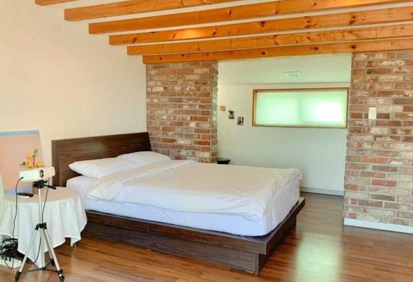 Suncheon New Village Pension