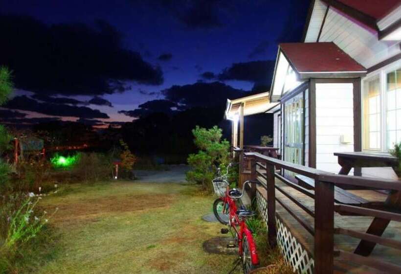 Taean Full Of Flower Scent Pension