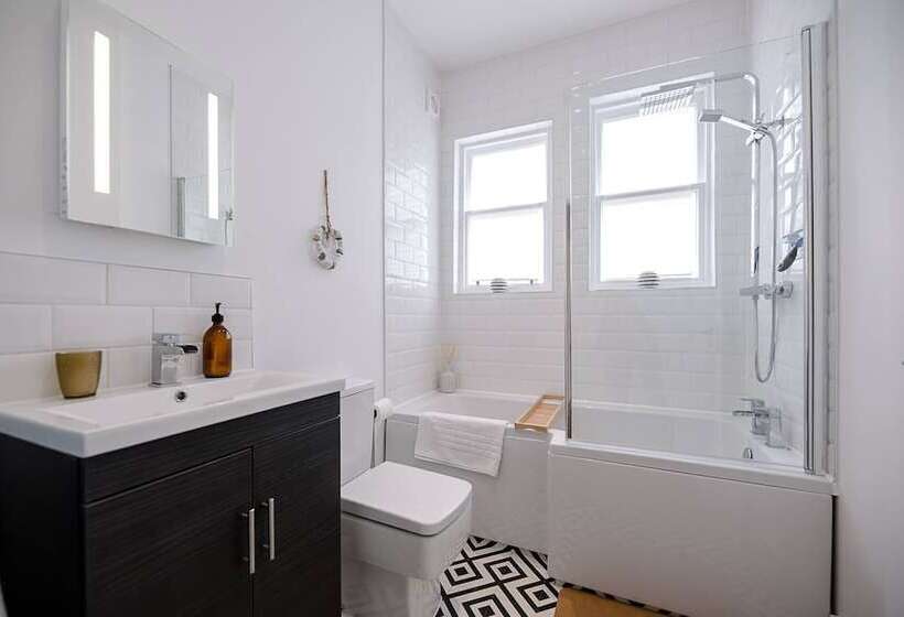 The Art Room Leiston Air Manage Suffolk