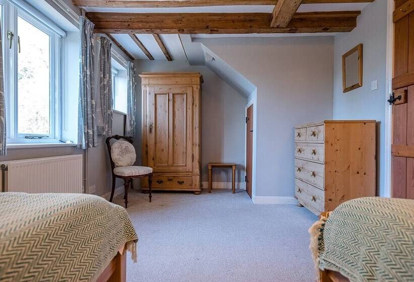 The Hayloft Boundary Farm Air Manage Suffolk