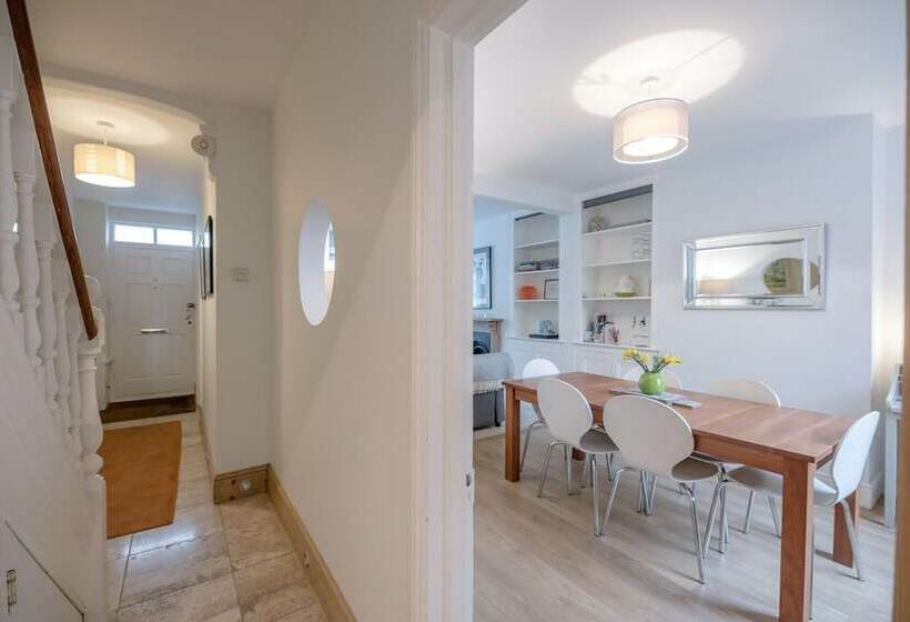 The Townhouse, Ipswich