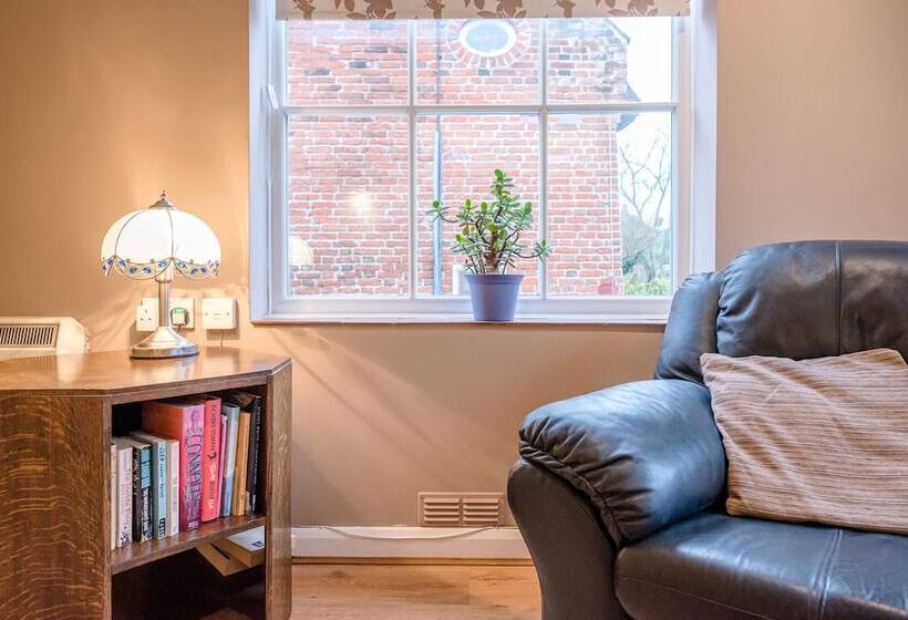 The Woodshed Benhall Air Manage Suffolk