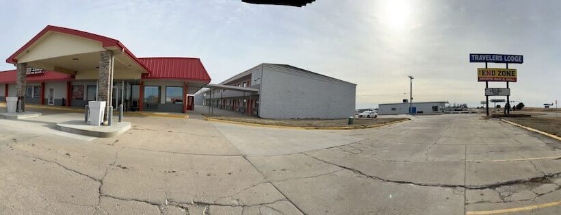 Travelerslodge Motel