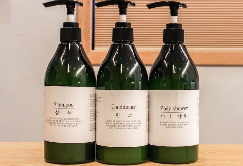 Wanju Bohemian Motel