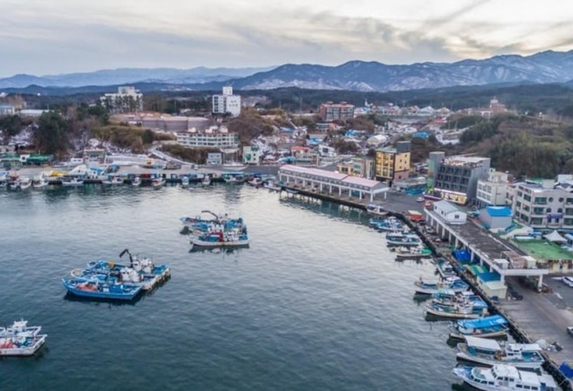 Yangyang Yangyang Pension