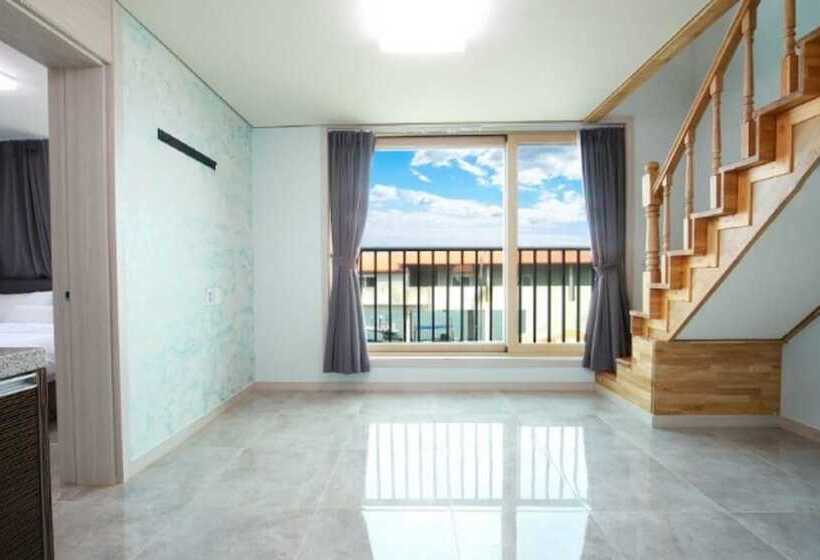 Yangyang Yangyang Pension