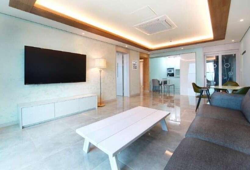 Yangyang Yangyang Pension