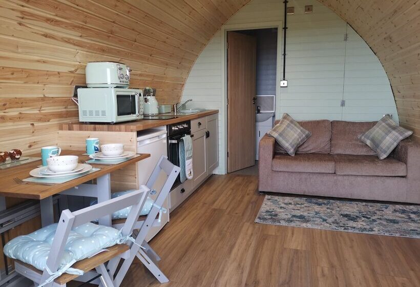 Achmeney Glamping Pod Larger Than Average Pod