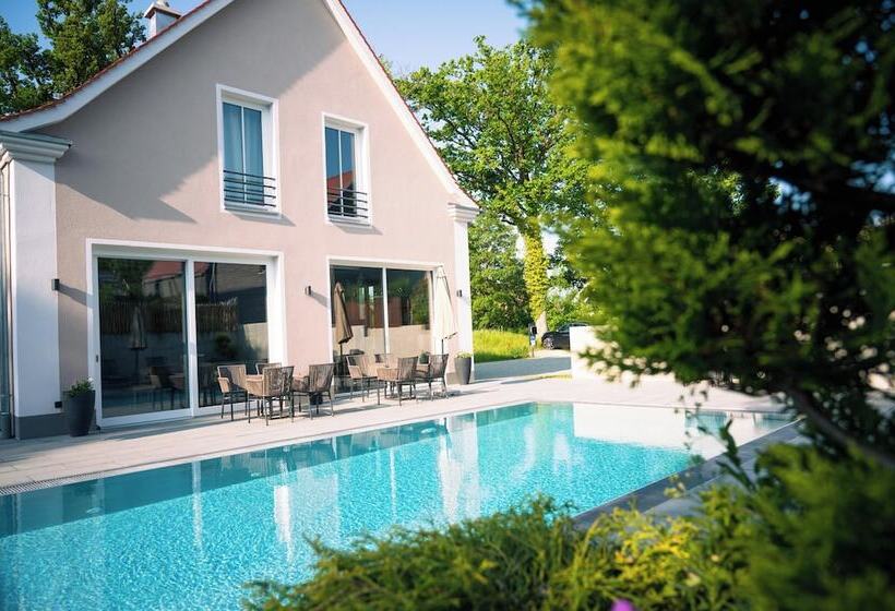 Büchelbergerei Chaletdorf