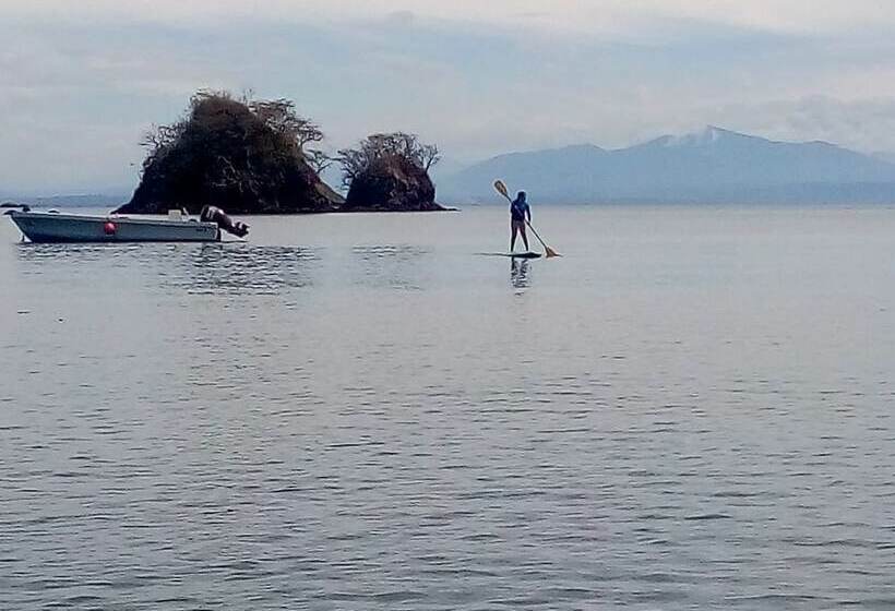 مبيت وإفطار Donde Familia Manito