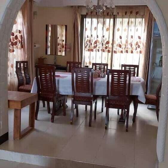 Bed and Breakfast Molo Meru