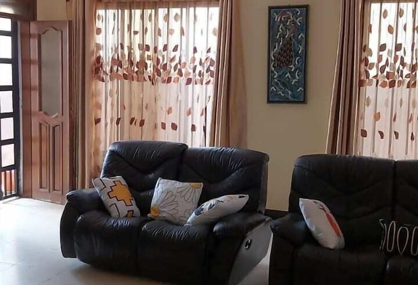 Bed and Breakfast Molo Meru