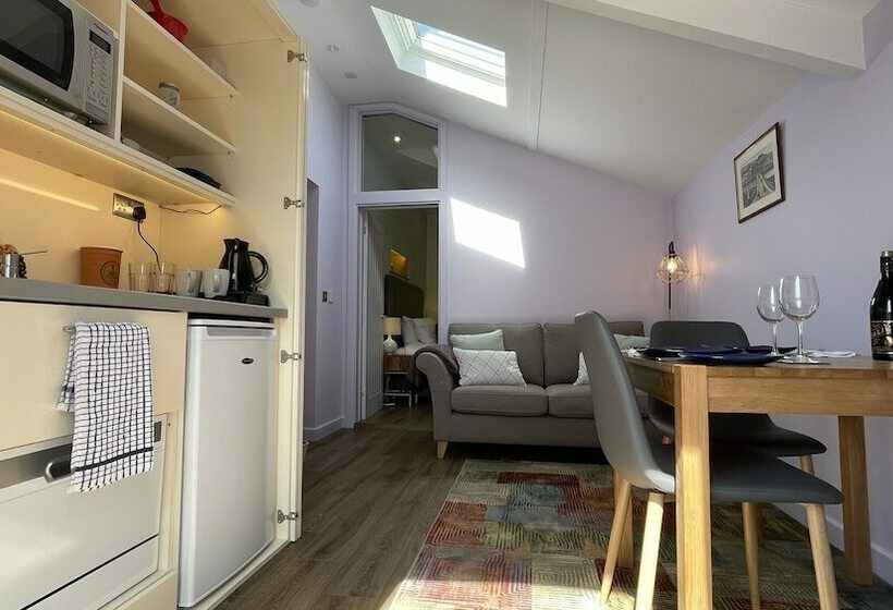 ベッドアンドブレックファースト Moorview House