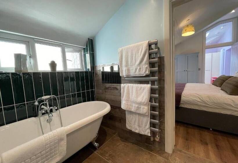 ベッドアンドブレックファースト Moorview House