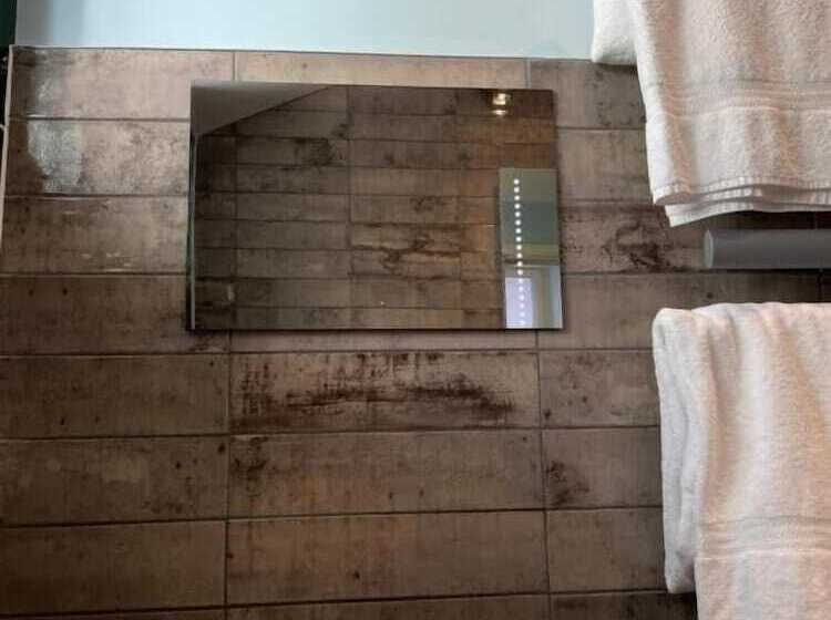 ベッドアンドブレックファースト Moorview House