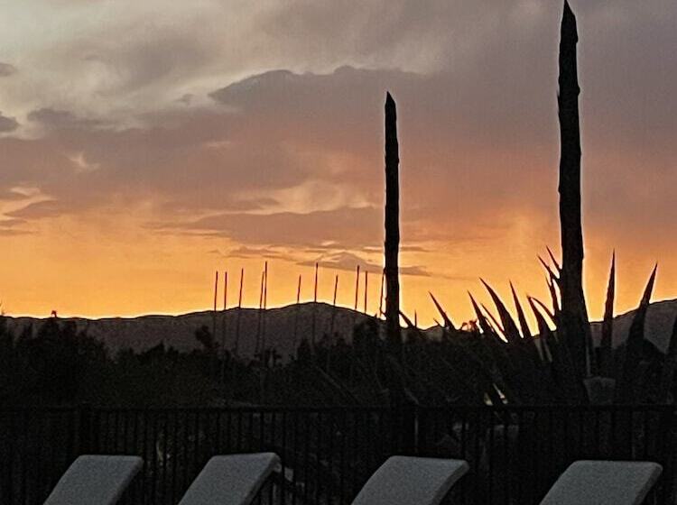 ベッドアンドブレックファースト Starlight Boutique