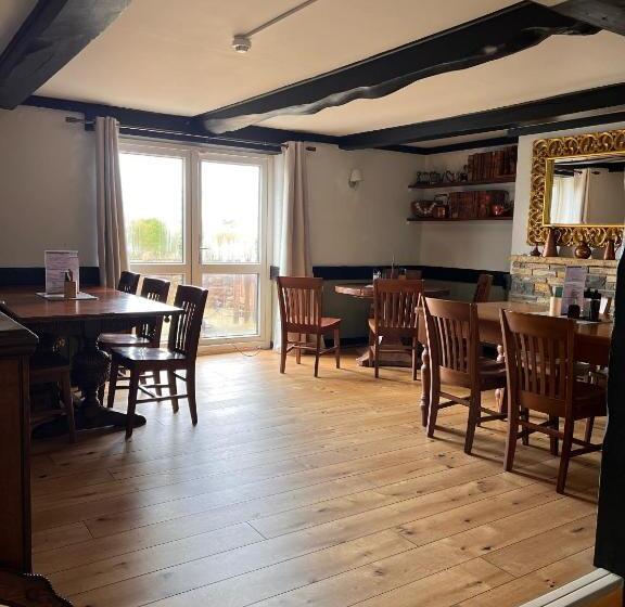 住宿加早餐  The Malt Shovel Inn