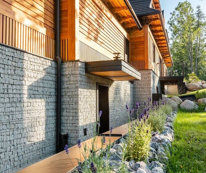 تختخواب و صبحانه Villa T Apartments & Spa