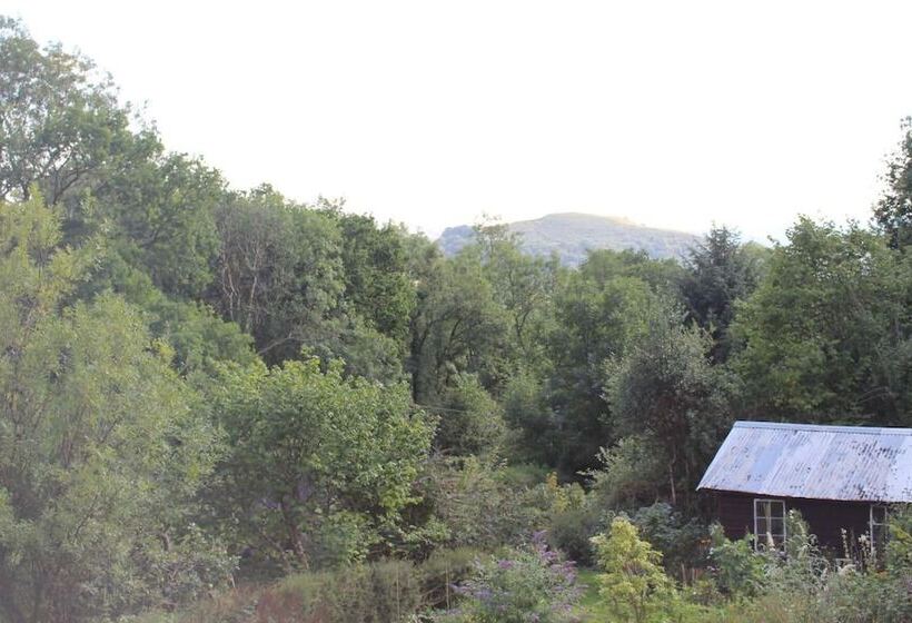 Relaxing Pet Friendly 2 Bed Cottage In Rhandirmwyn