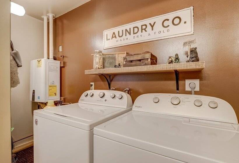 Come Snuggle Up At Cozy Bear Cabin!