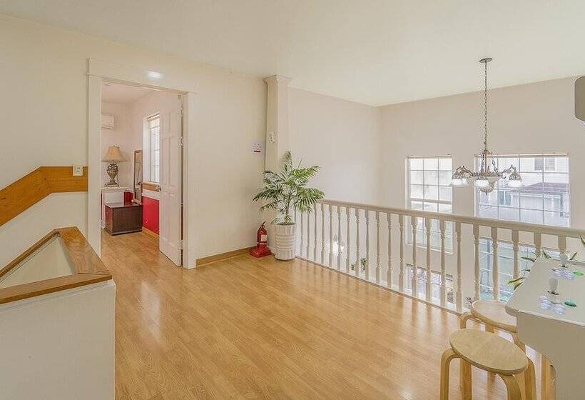 Daebudo Fullhouse Pension