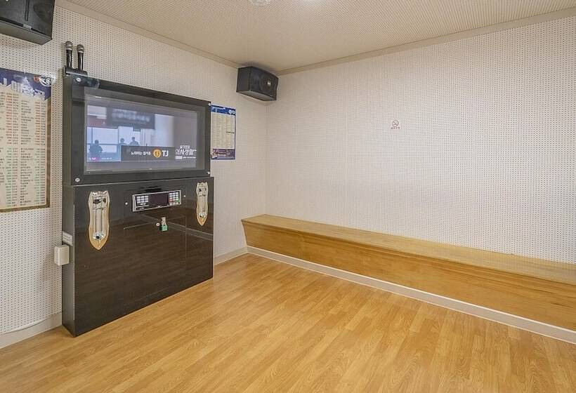 Daebudo Fullhouse Pension