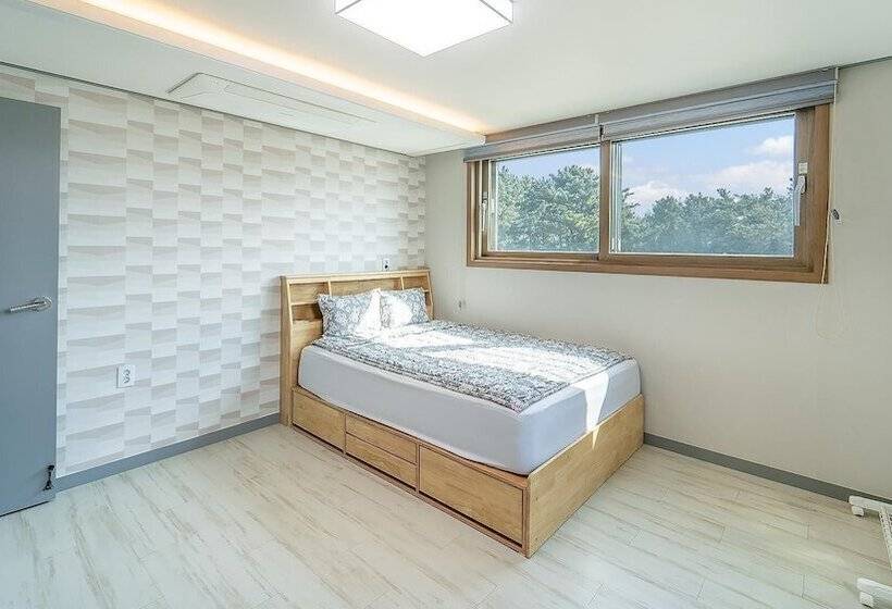 Daebudo Juni Pension