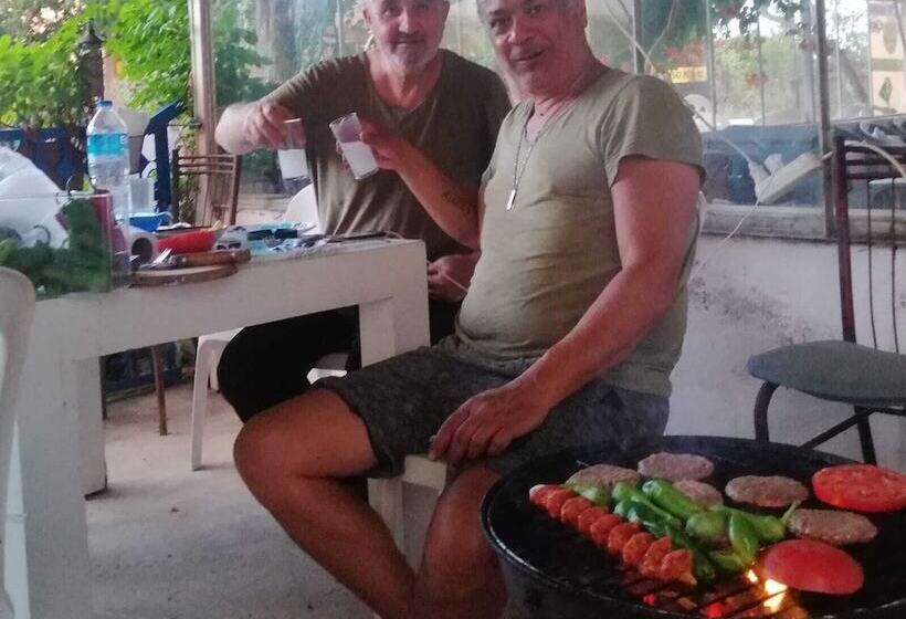 Demetgul Apart Pansiyon