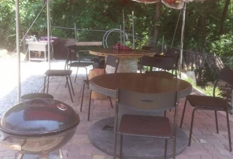 Donghae Red Clay Gueasthouse Pension