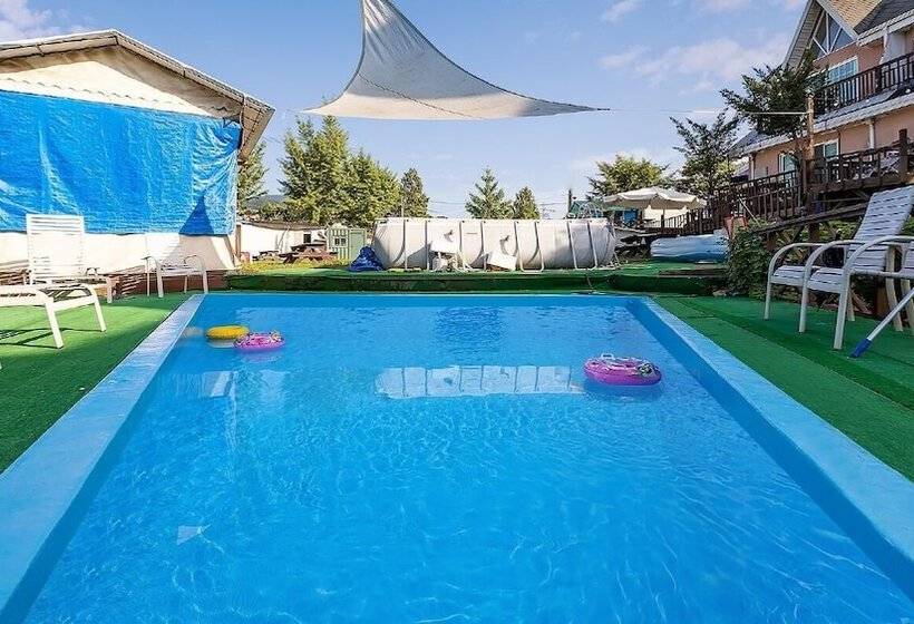 Gapyeong Dochi Vill Pension