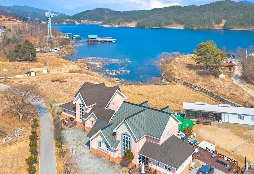 Gapyeong Dochi Vill Pension