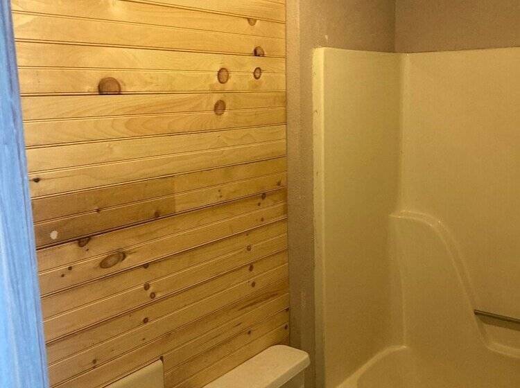 Grand Motel Inn And Suites Of Reform  Al