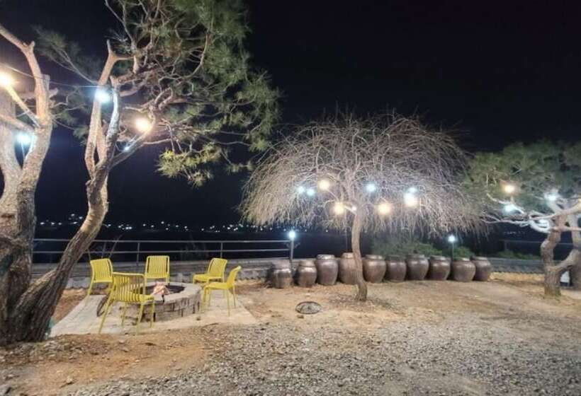 Hadong Mulkkot Gardens Pension